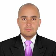 Soy profesional en Ingenieria de Sistemas y disto capacitacion para los empleados de la empresa ya hace mas de 3 años